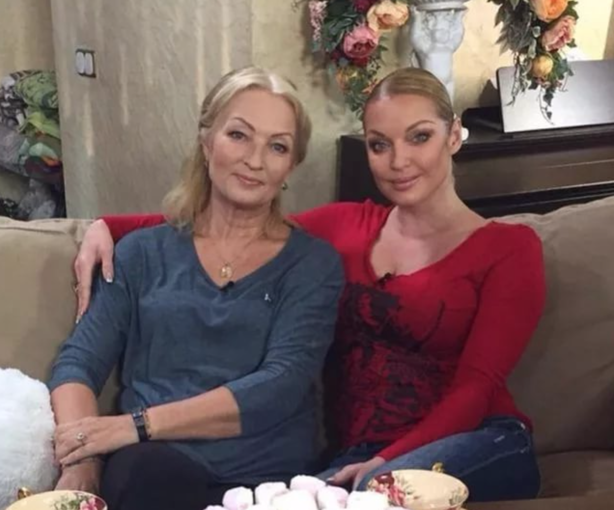 Ссоры, мать, дочь