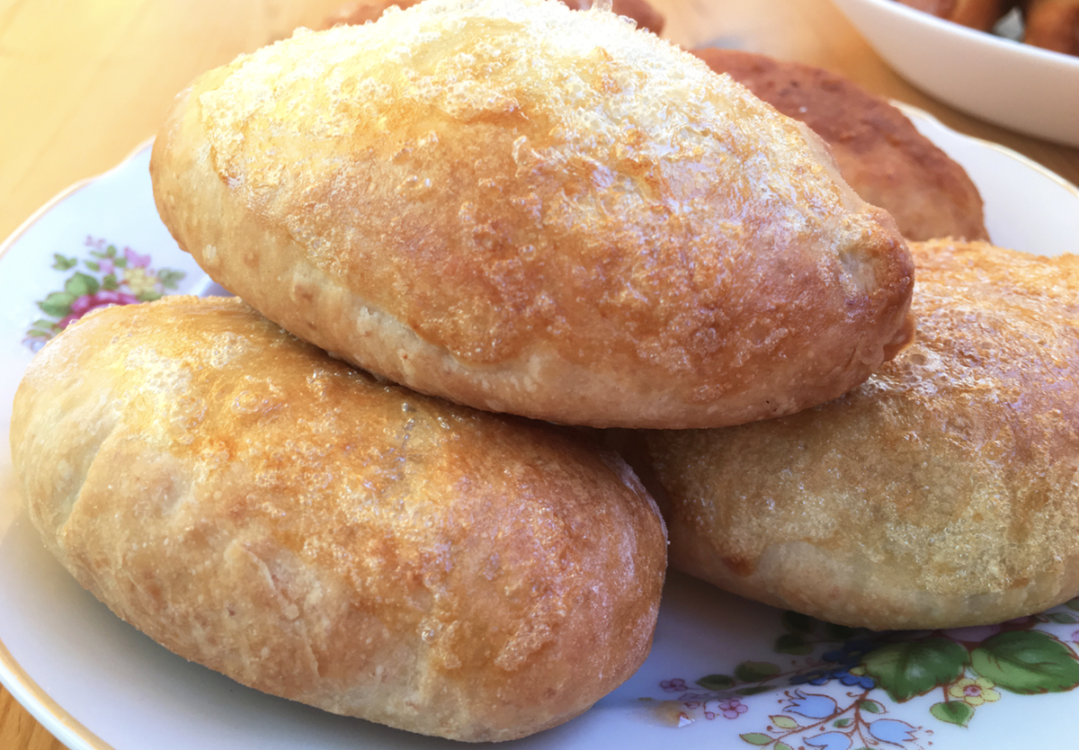Быстрый завтрак: рецепт пирожков с картофелем за 5 минут