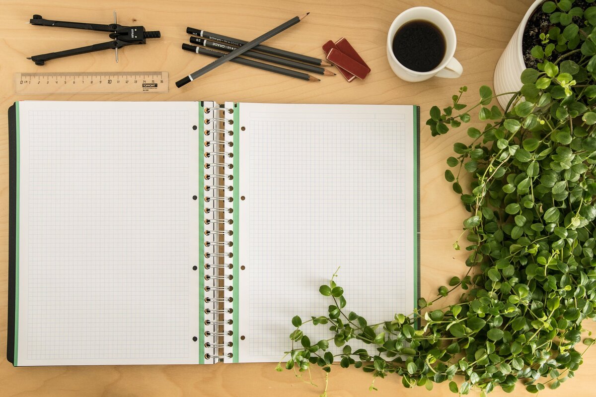 https://www.pexels.com/photo/art-materials-blank-business-coffee-351961/