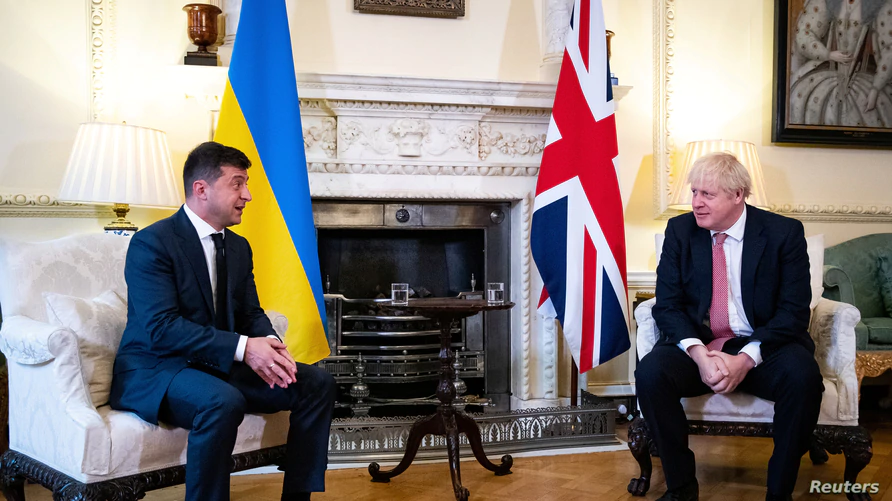 Президент Украины и Премьер-министр Великобритании. Источник - https://im-media.voltron.voanews.com/Drupal/01live-166/styles/892x501/s3/2020-10/2020-10-08T110616Z_661497601_RC2BEJ9KYL6K_RTRMADP_3_BRITAIN-UKRAINE.JPG?itok=UNgROyle 
