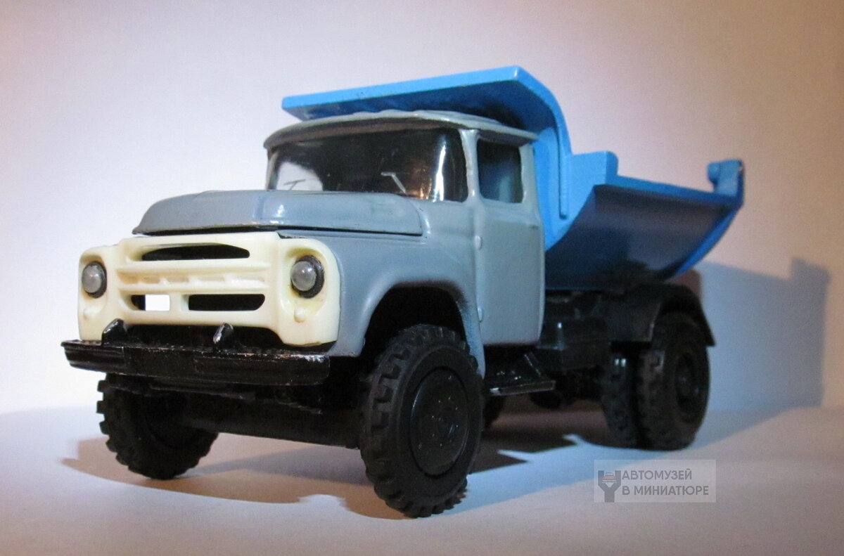 ЗИЛ-ММЗ-555 (Электроприбор) из коллекции автора