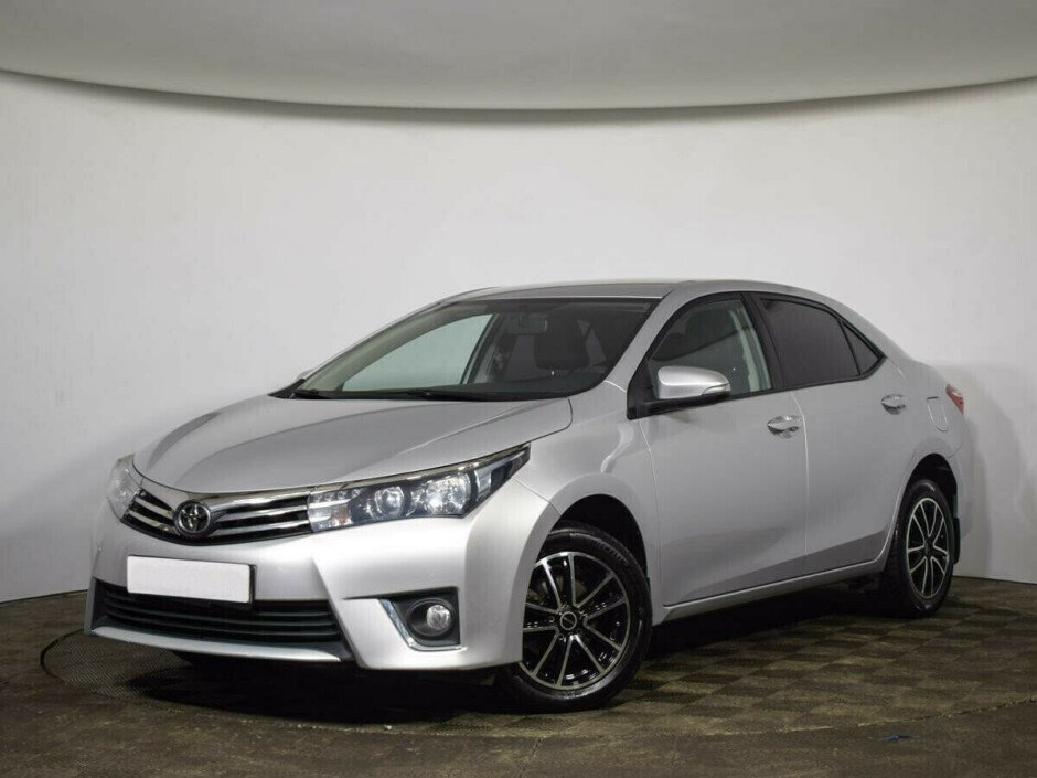 Toyota Corolla 1.6 (122 л.с.), вариатор — от 1 096 000 руб.