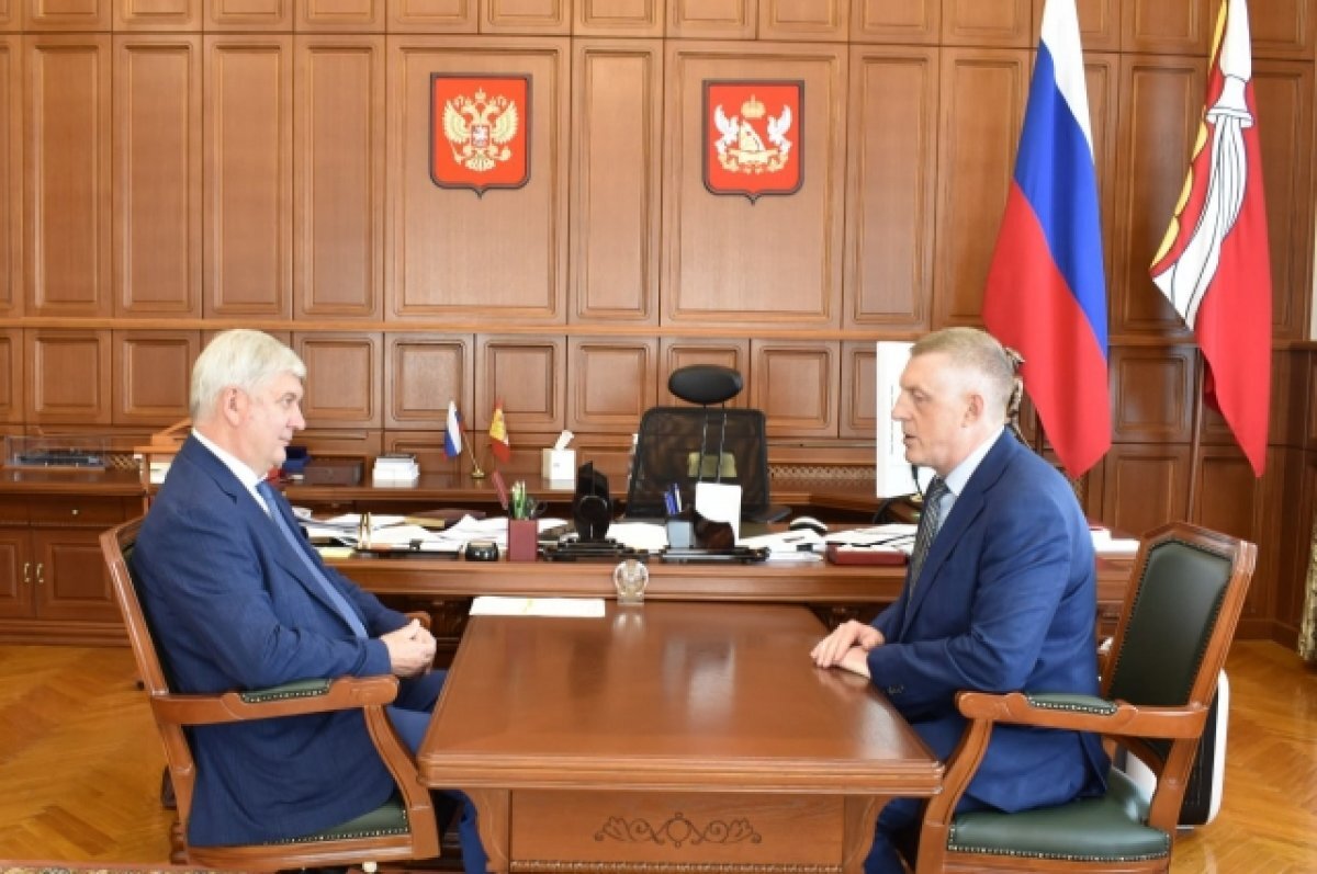    Ректор ВГТУ Дмитрий Проскурин встретился с губернатором Александром Гусевым