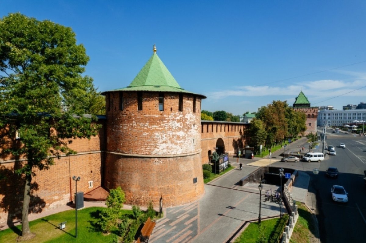    В Нижегородском кремле за порядком теперь следят гиды-координаторы