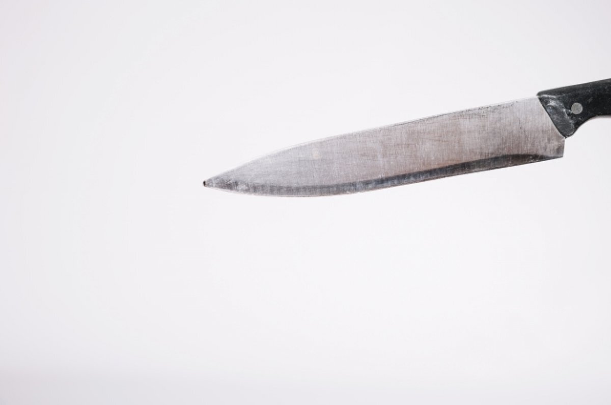    В Новосибирске женщину подозревают в нападении с ножом на пенсионера