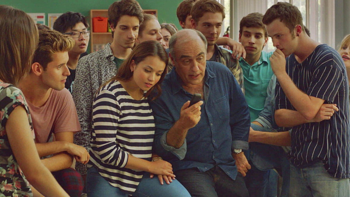 Кадр из сериала «Мерли»