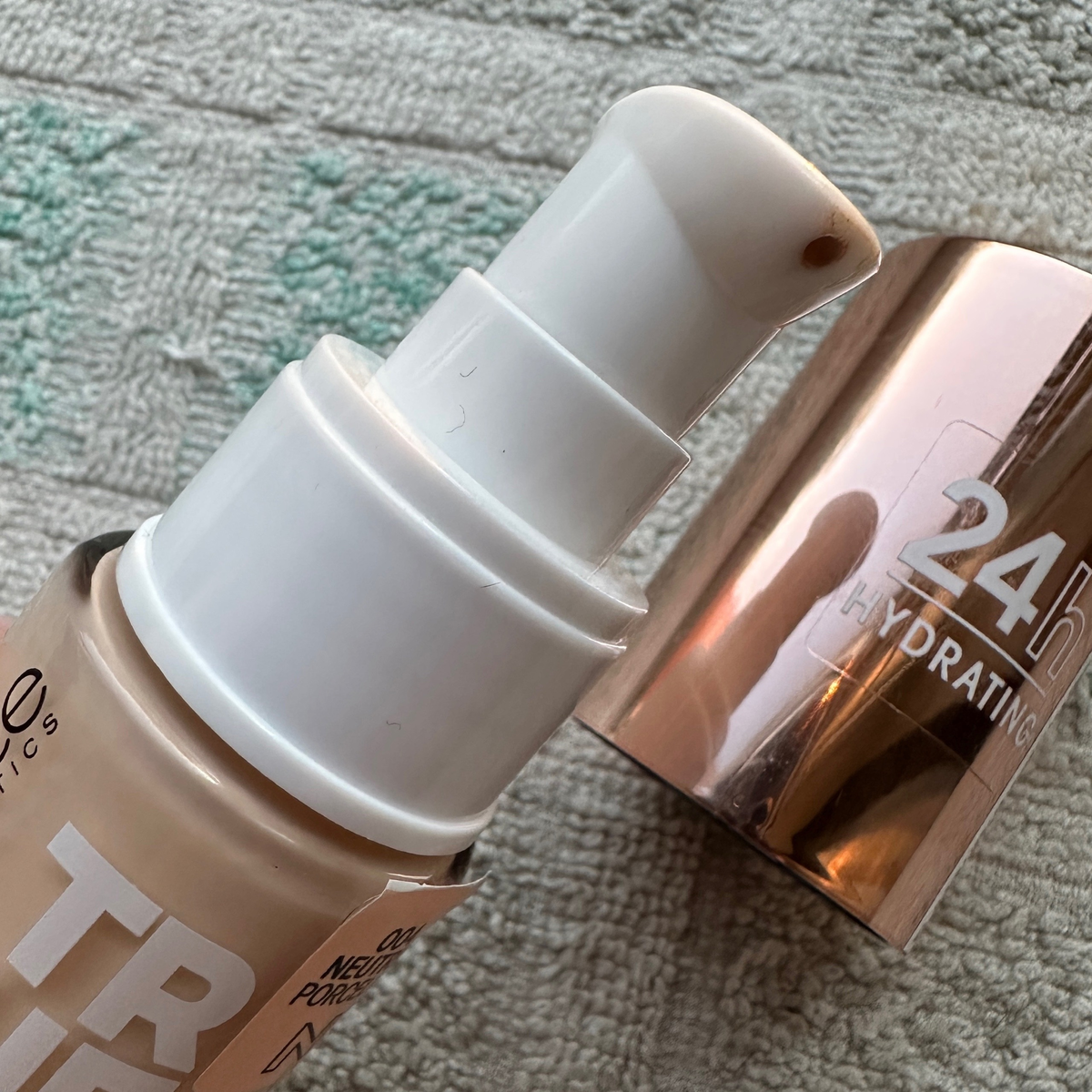 Тональная основа Catrice True Skin Hydrating Foundation отзывы