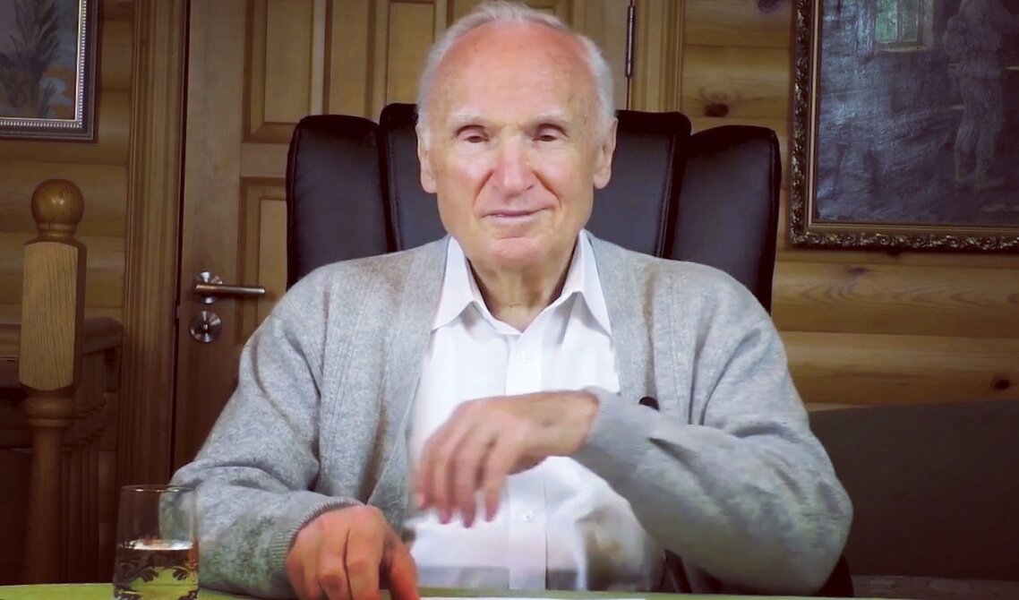 Алексей Ильич Осипов — учёный-богослов, педагог и публицист, доктор богословия, заслуженный профессор Московской духовной академии, апологет, проповедник, писатель, православный катехизатор.