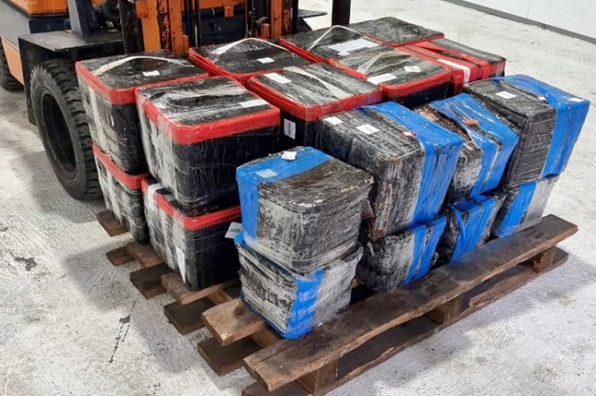    Московский бизнесмен незаконно вывез с Камчатки 2 тонны икры и мяса краба