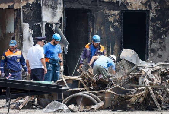    Последствия взрыва на автозаправке в Махачкале