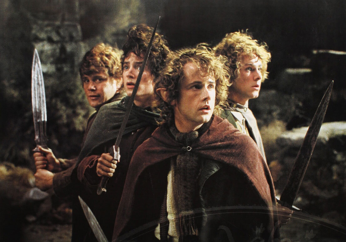 хоббит лучше властелина колец. хоббиты фродо сэм пиппин мерри. барт хоббит. бильбо бэггинс хоббит. хоббит: битва пяти воинств (2014).