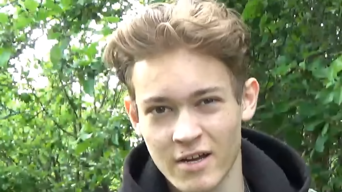 Морозов, пам-пам-пам.