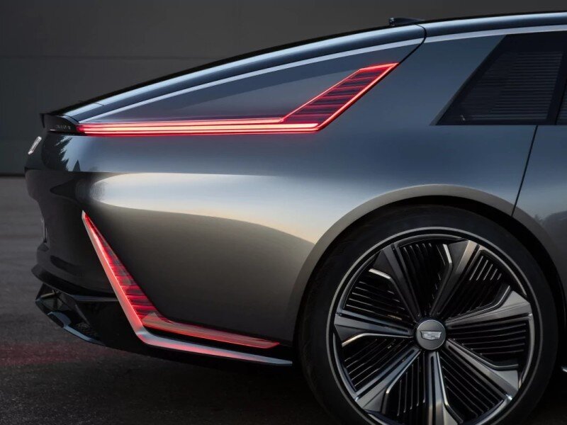    Cadillac анонсировала новый ультрапремиум-электромобиль [ВИДЕО]