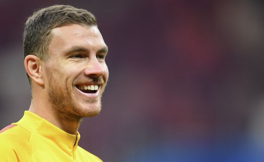    Футболист Эдин Джеко РИА Новости/Владимир Астапкович