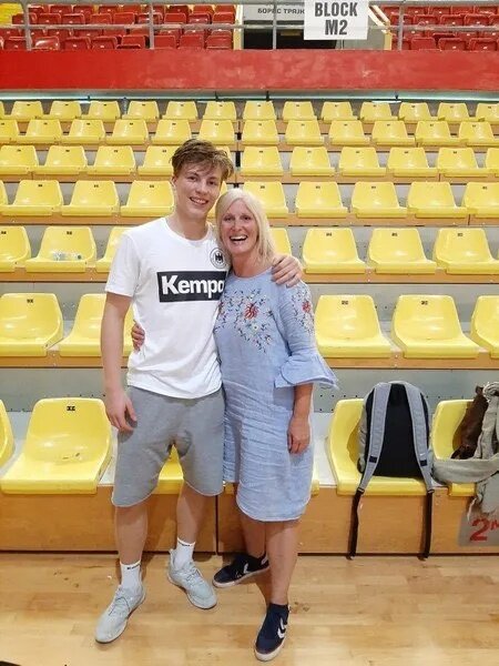 Нильс с мамой Сильке