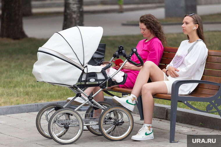    Владислав Даванков заявил, что «Новые люди» внесли проект о кредитных каникул для беременных женщин