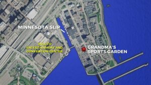 Карта с обозначениями клуба «Grandma’s Sports Garden», где последний раз видели Джейкоба Лавуа живым, и место, где через несколько дней было найдено тело молодого человека.