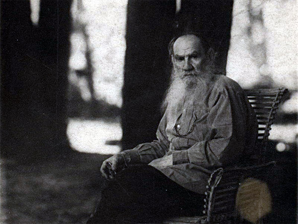Лев Николаевич Толстой 