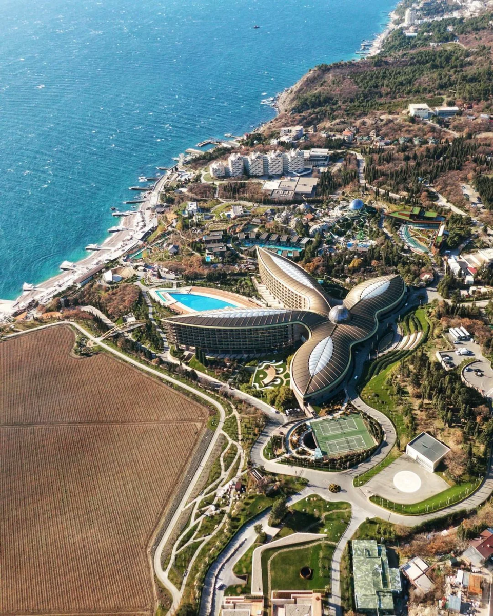 Mriya Resort & Spa