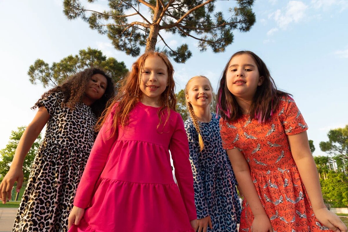 Платья летние Astoris - https://www.wildberries.ru/brands/astoris?page=1&sort=popular&xsubject=69