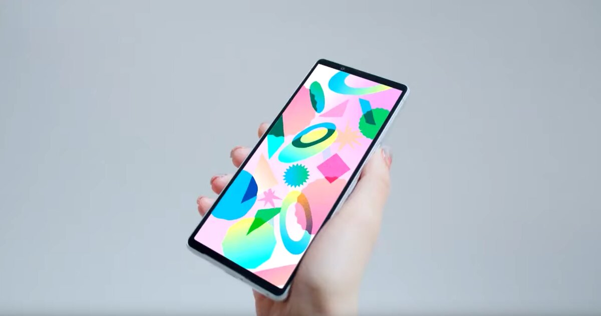    Неанонсированный Sony Xperia 5 V показали со всех сторон [ВИДЕО]