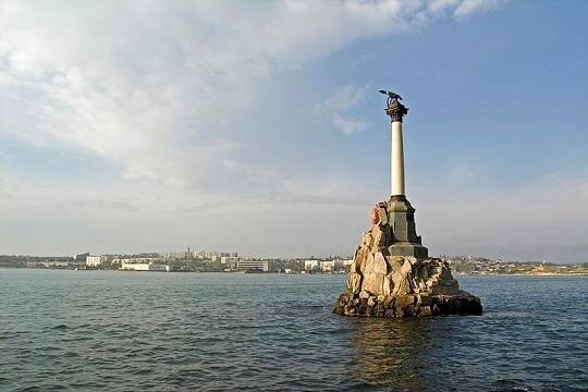    Сергей Аксёнов сообщил об очередном переносе экономического форума в Крыму