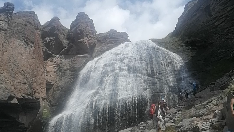 Водопад девичьи слезы Приэльбрусье