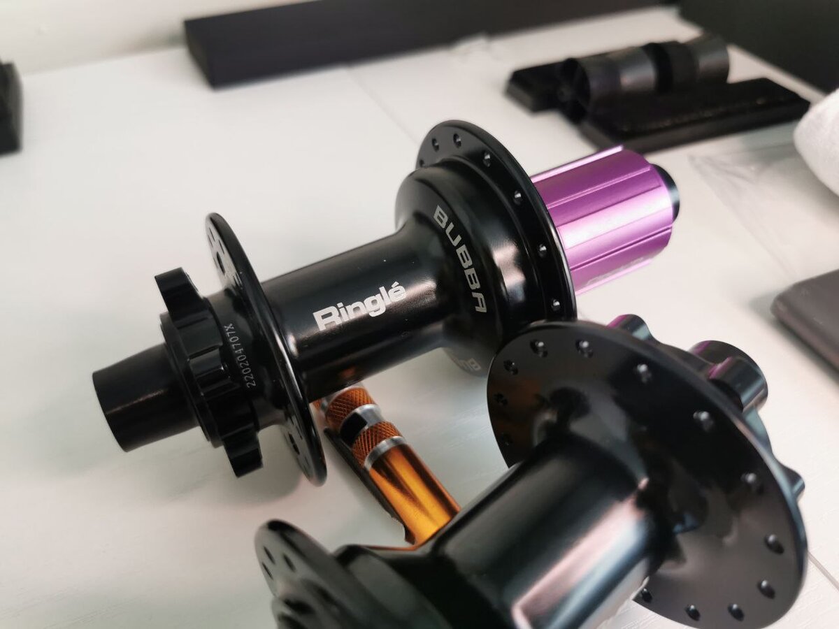 Sun Ringle super bubba clock`d