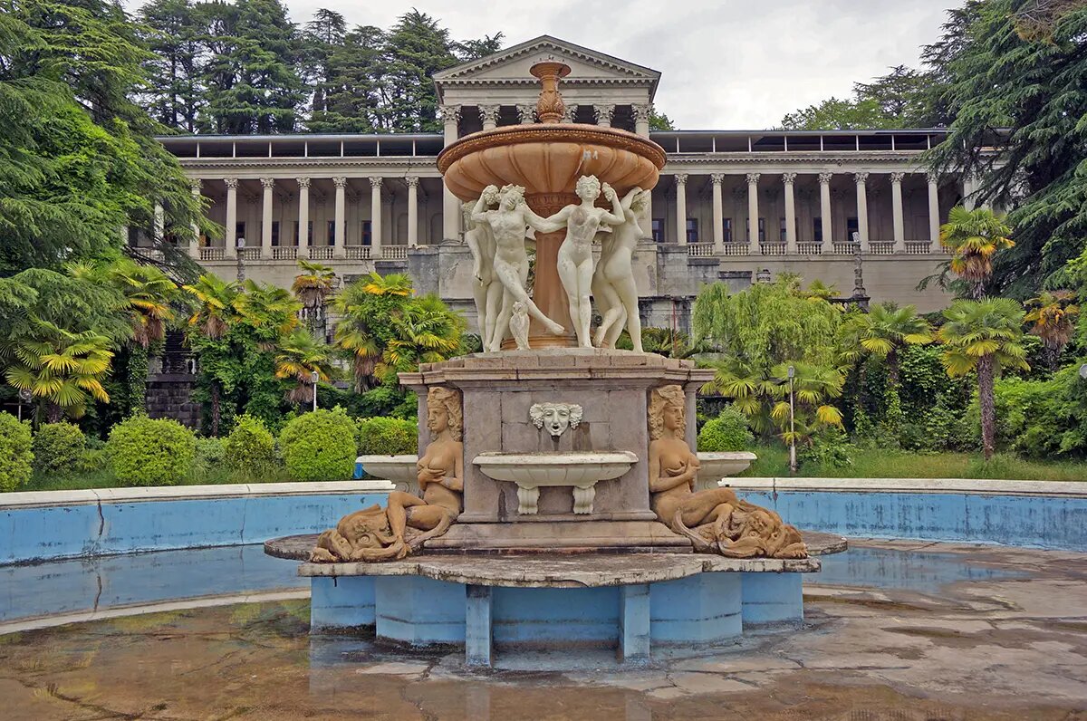 заброшенный санаторий орджоникидзе. санаторий орджоникидзе сочи. «санаторий им. санаторий орджоникидзе сочи 2022. санаторий им серго орджоникидзе сочи.