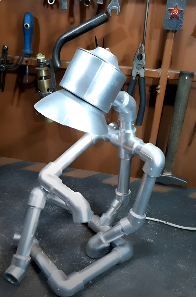 Настольная лампа Думатель