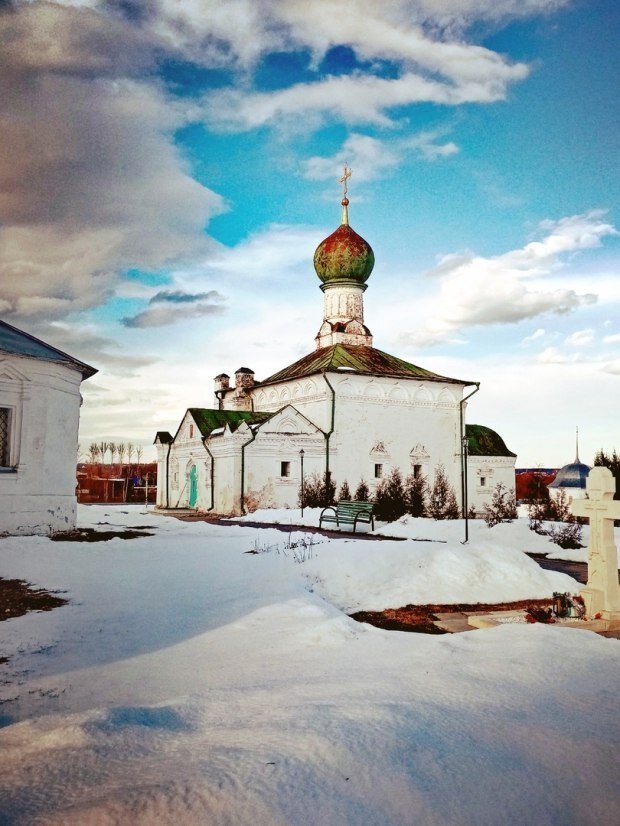 Фото автора. Всехсвятская церковь Свято-Троицкого Данилова монастыря г.Переславля-Залесского. Фото автора.