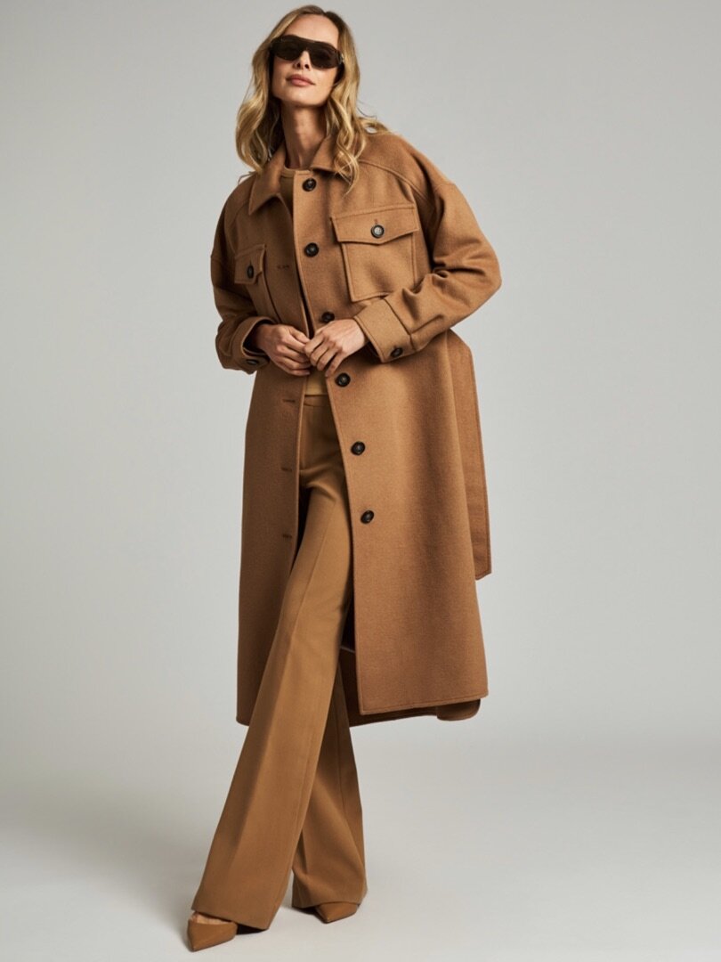 Интересное пальто DreamWhite