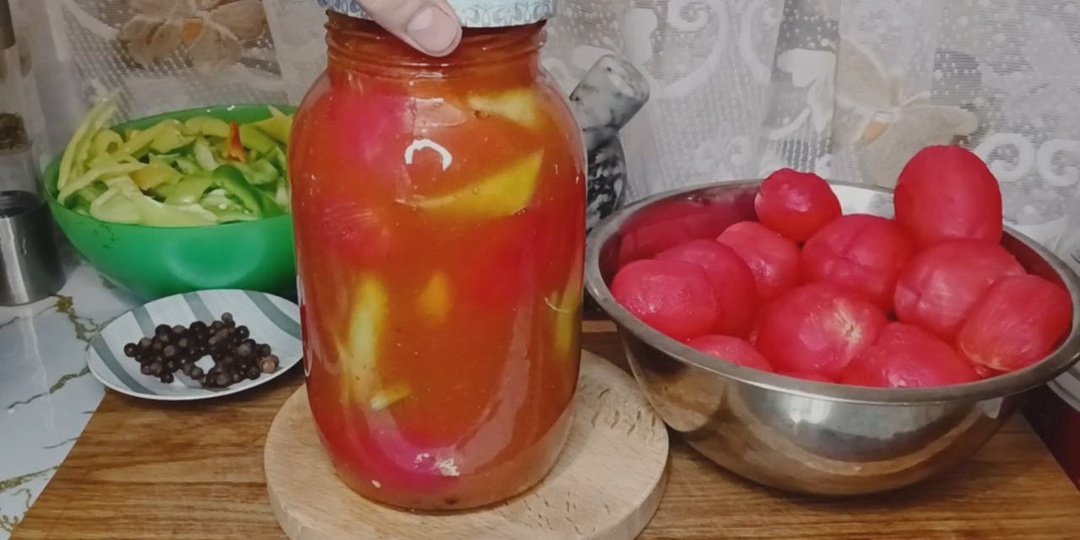 "Остатки сладки" рецепт на зиму из старой записной книжки в ход идёт некондиция томатов и перца,а зимой заканчивается первой!