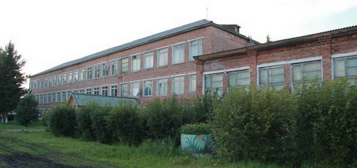 Школа, где произошла драка /Фото с сайта Ровненского сельсовета