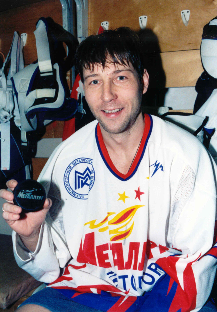 На фото: Сергей Осипов – легенда «Металлурга».