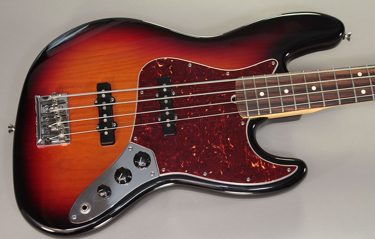 Fender Jazz Bass. Фото из открытых источников