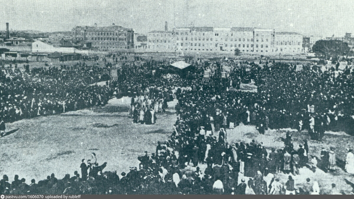 Торжественная закладка собора Александра Невского на Миусской площади, о котором расскажу чуть дальше, 1904. С сайта www.pastvu.com.
