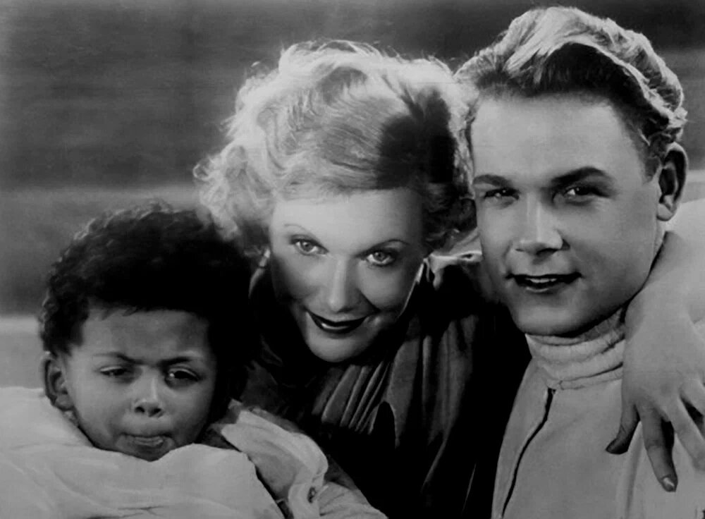 Кадр из кинофильма "Цирк". Иллюстрация из открытых источников