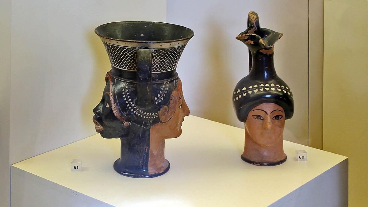 Кратер клития и эрготима ваза франсуа. Э. Росписи гробницы «жонглеров» (vi в. Эксекий амфора. Ваза франсуа древняя греция.