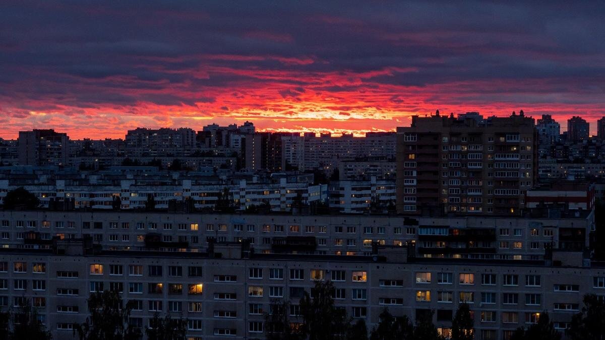 Тысячи жителей Московского района не могут сменить управляющую компанию  из-за ареста её активов | MR7.ru - Мой район | Дзен