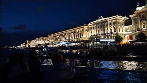 Виды с реки Нева. Съемка в ночное время. Петербург во всей красе. Передаем вам частичку прекрасного настроения!