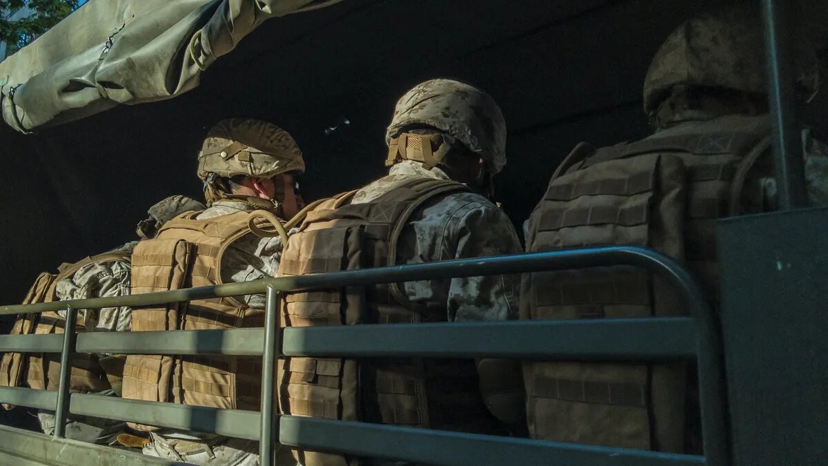 Контрактники отправляются на фронт. Фото: unsplash.com