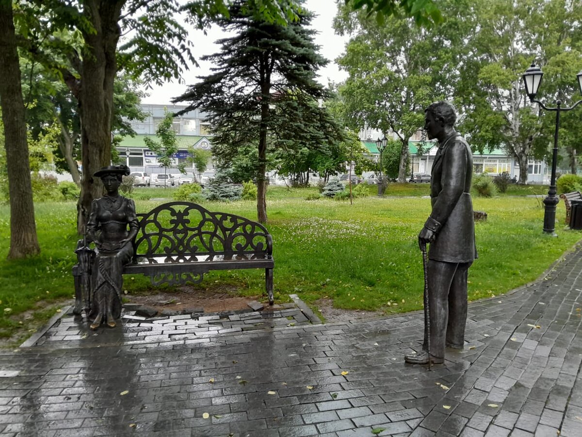 Сквер им. Чехова 