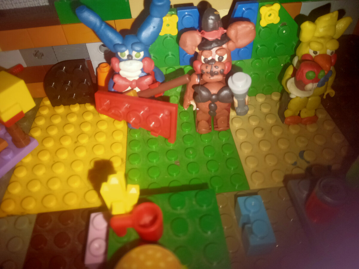 Кастомы из Фнаф 2 сделал я вот)