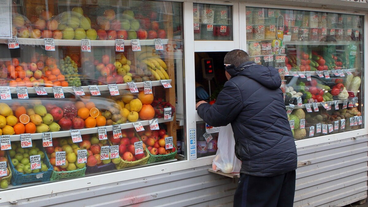 Казахский тенге сладкий, а язык горький, да? Русская продавщица стала  жертвой провокации националиста | Русские правила | Дзен