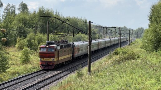 Электровоз ЧС4Т-531 с поездом №78 Москва - Абакан, перегон Ацвеж - Котельнич-I, Кировская обл., 31.07.2023