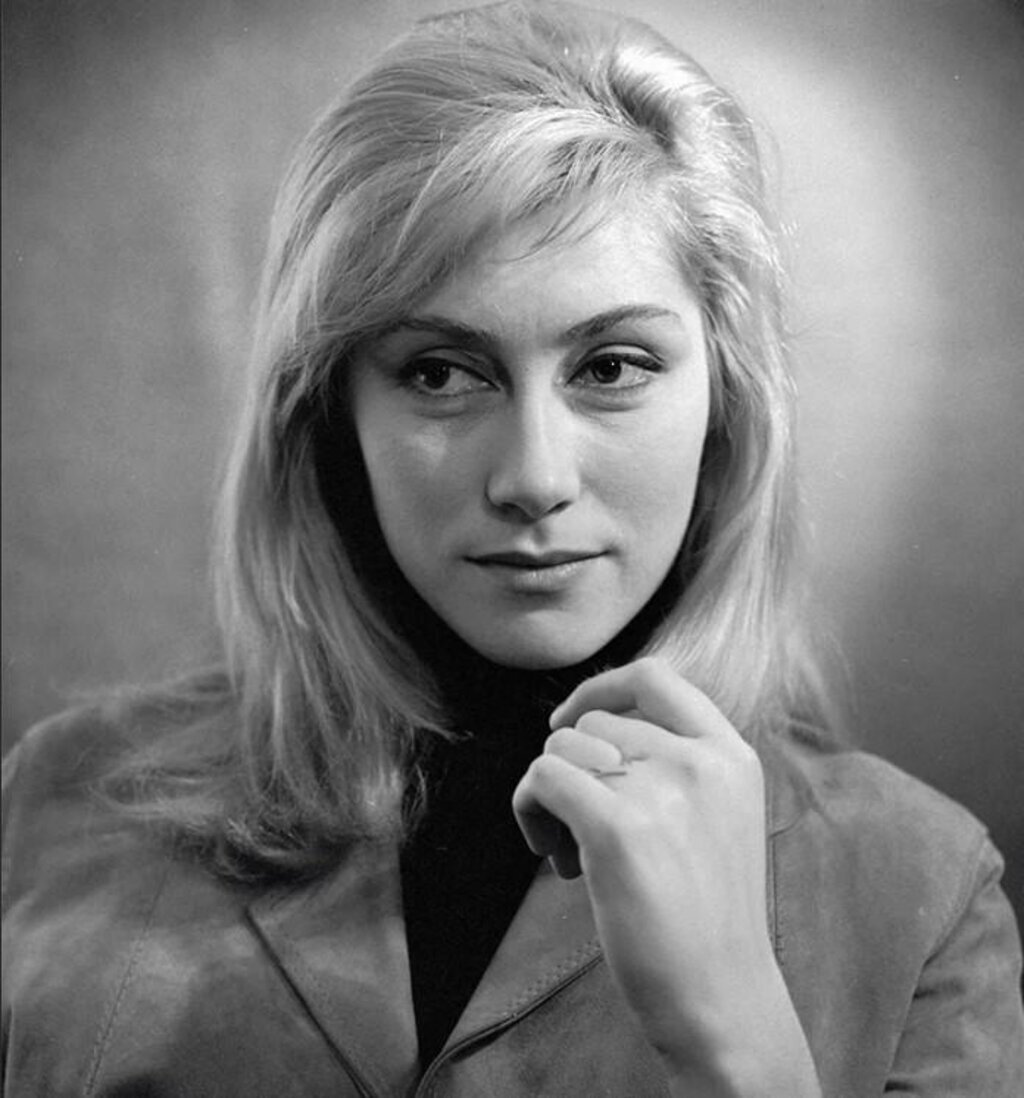    Ирина Мирошниченко