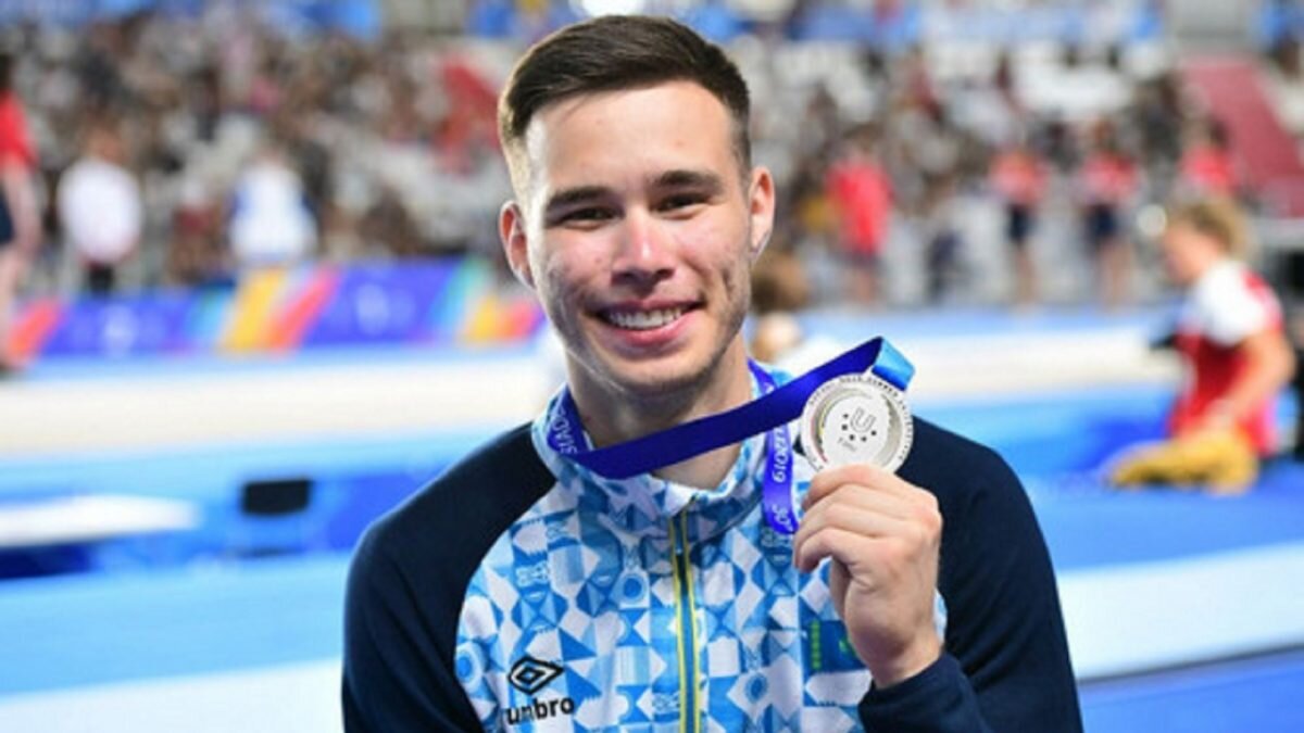    Казахстанский гимнаст Нариман Курбанов. Фото: sports.kz. Август Макаров