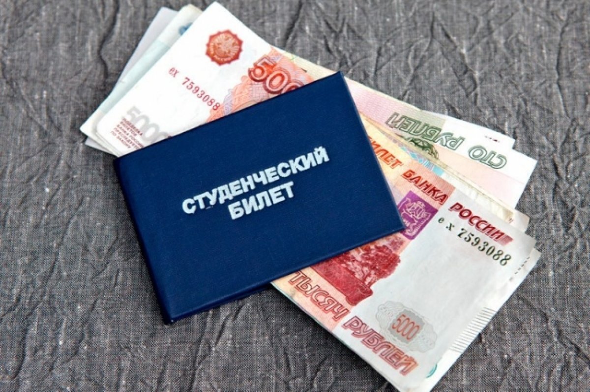    Две казанские студентки выиграли стипендии имени Вениамина Яковлева