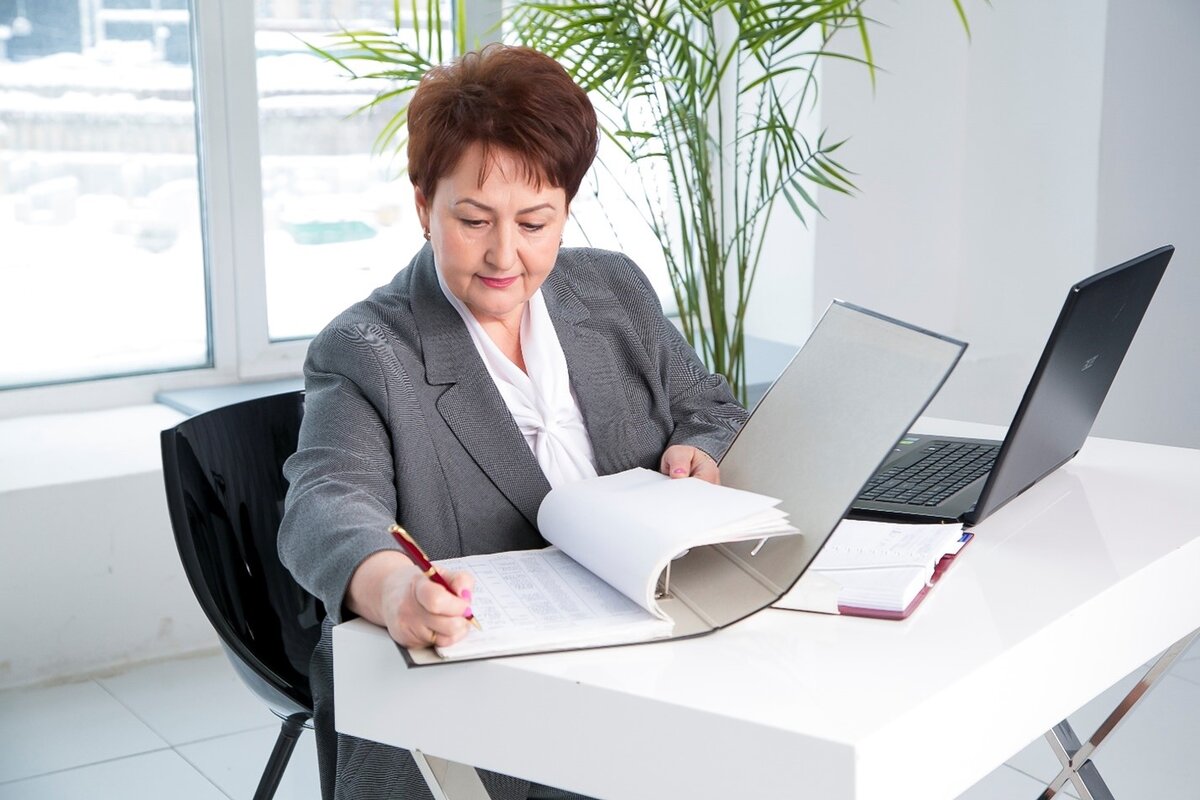 рузманова ольга нижневартовск. аудитор. руководитель внутреннего аудита несет ответственность:схема. директорат аудиторской компании. генеральный директор аудиторской компании спб женщины.